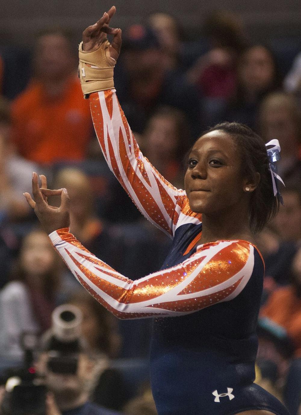 Bri Guy on floor, Jan. 10, 2014. (Zach Bland / Assistant Photo Editor)