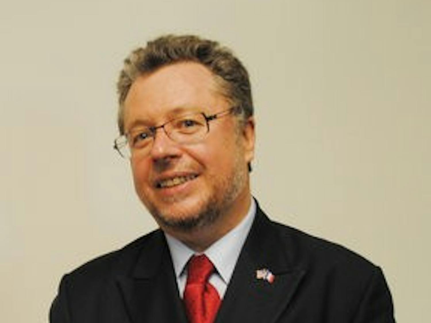 Maria Iampietro / Associate Photo Editor
Consul General of France, Pascal Le Deunff, spoke at Auburn about his objectives for the French residents of the Southeastern United States.