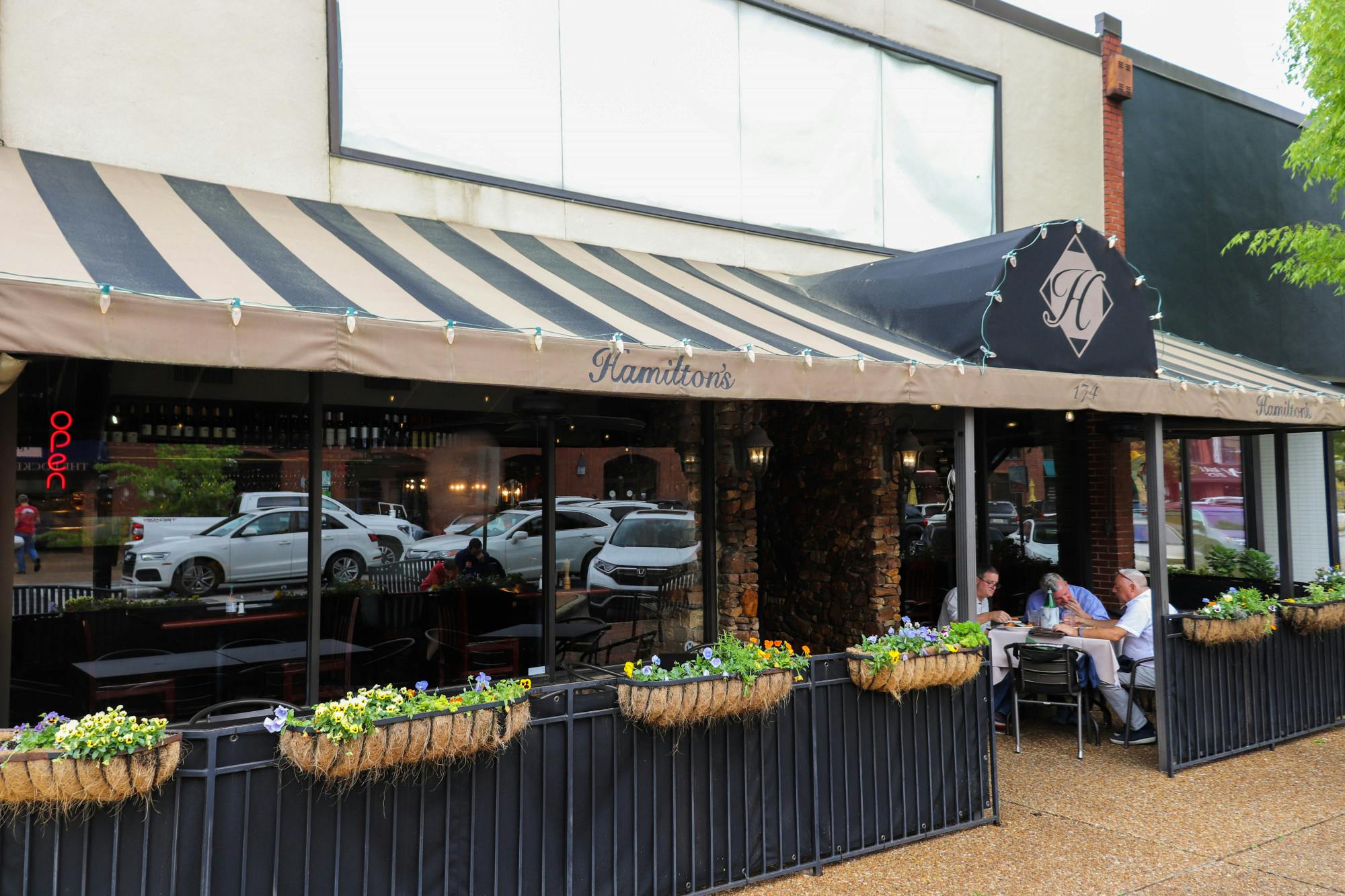 Plainsman's Choice: Hamilton's