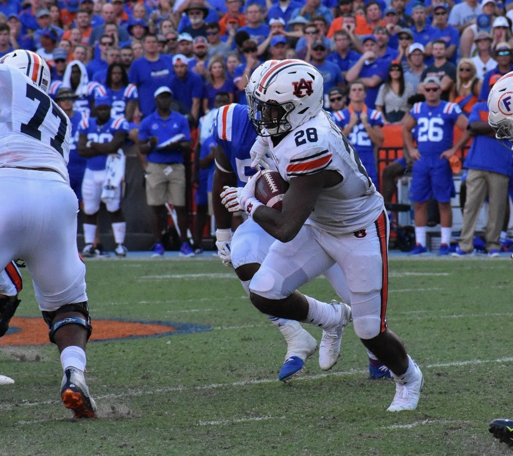 Whitlow (28) runs the ball during Auburn vs. Florida, on Saturday, Oct. 5, 2019, in Gainesville, Fl.