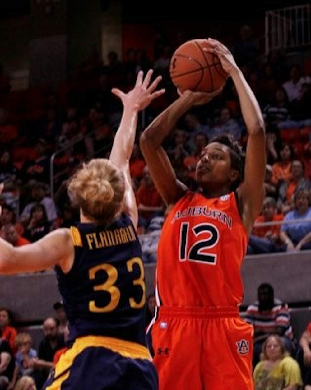 Hasina Muhammad goes for two against Drexel. (Courtesy of Auburn Athletics)