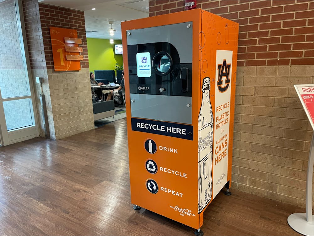 One of the new recycling machines on the first floor of the student center. Taken on October 20, 2023