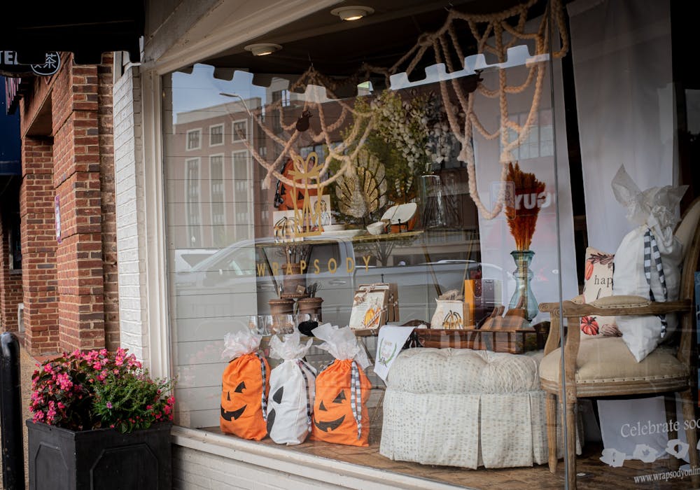 <p>Wrapsody storefront decorated for fall Oct. 3, 2021</p>