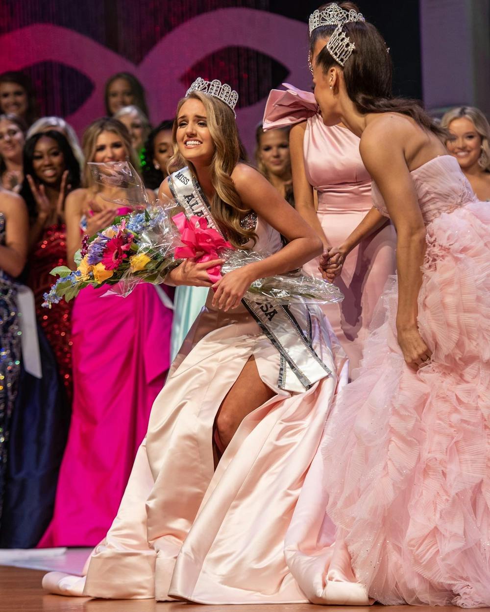 <p>Emotions flowed through the air during the Miss Alabama Teen USA 2022 pageant.&nbsp;</p>