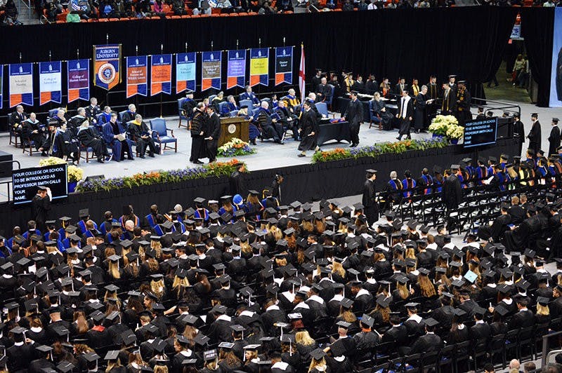 Fall 2014 graduation ceremony (Emily Enfinger | Photo Editor)