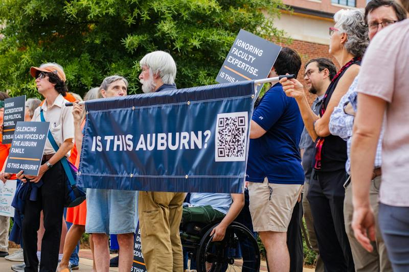 ‘This doesn't feel like a family': Faculty, community protest BOT actions