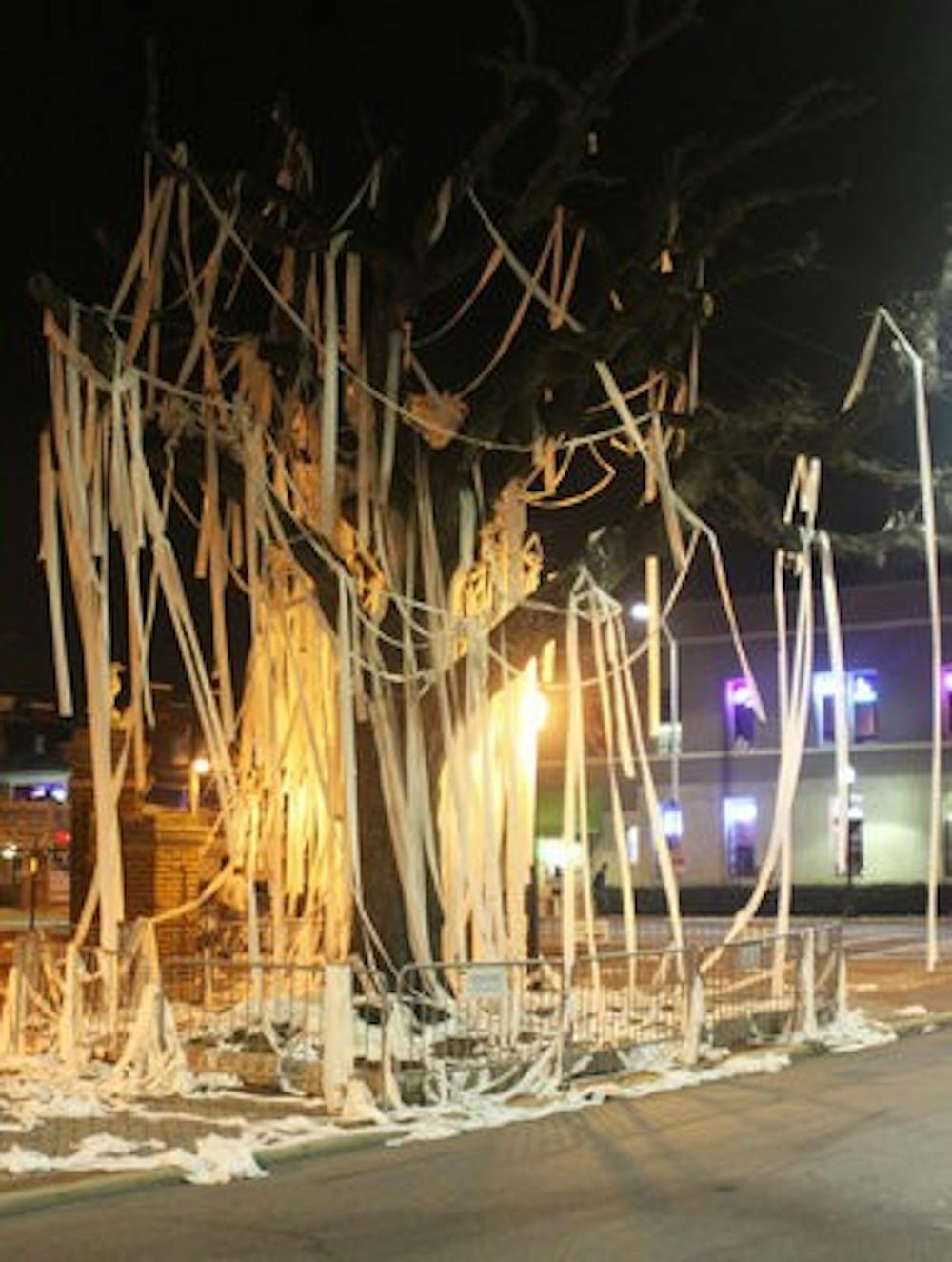 The trees were traditionally rolled after a major win for Auburn. (Katherine McCahey / ASSISTANT PHOTO EDITOR)