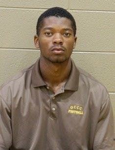 Nick Marshall commits to Auburn. (Courtesy of Garden City Community College Athletics)