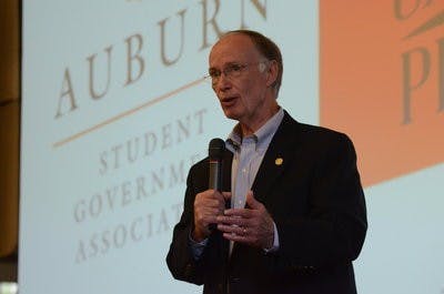 Gov. Bentley speaks at Capitol on the Plains   Read more: The Auburn Plainsman - Gov Bentley speaks at Capitol on the Plains