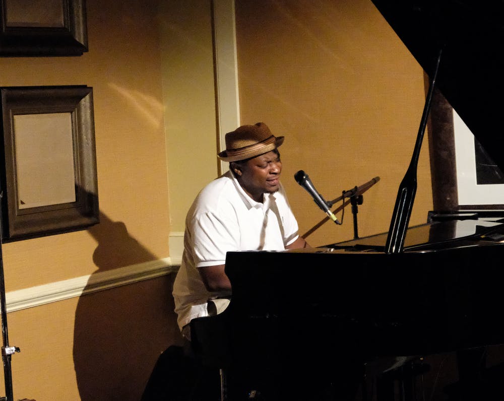 Kenny Heard plays at the Auburn University Hotel. 