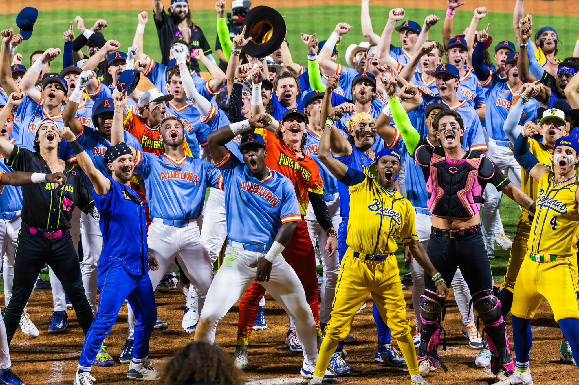 Auburn Baseball dances with the Banana Ball All-Stars
