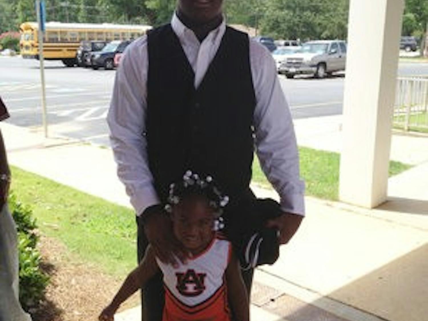 Five-star linebacker Reuben Foster from Auburn High School is a highly anticipated player for the coming season. (Robert E. Lee / EDITOR-IN-CHIEF)