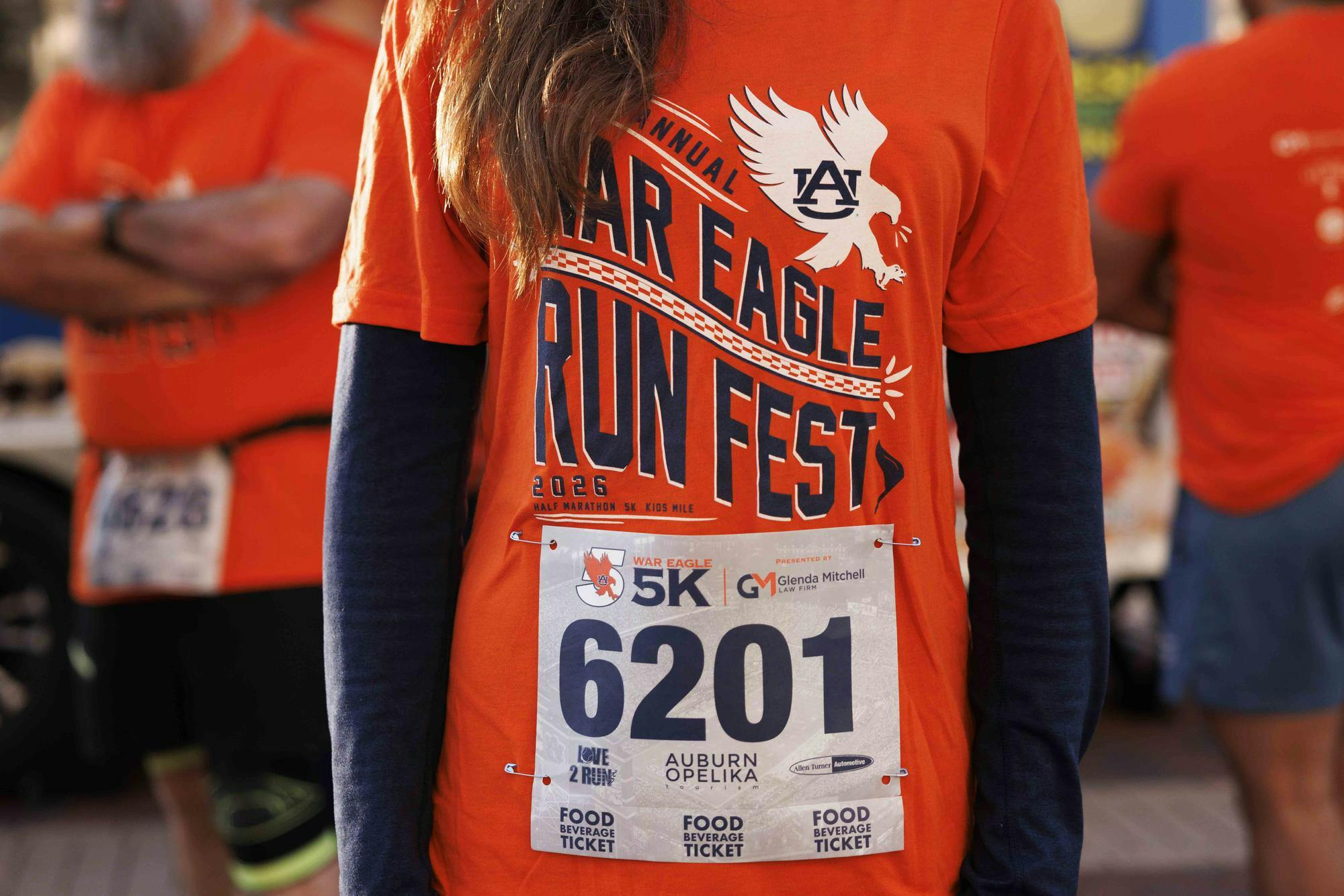 Amber Irwin wears a War Eagle Run Fest shirt before the race, Feb. 28, 2026 in Auburn, Ala.