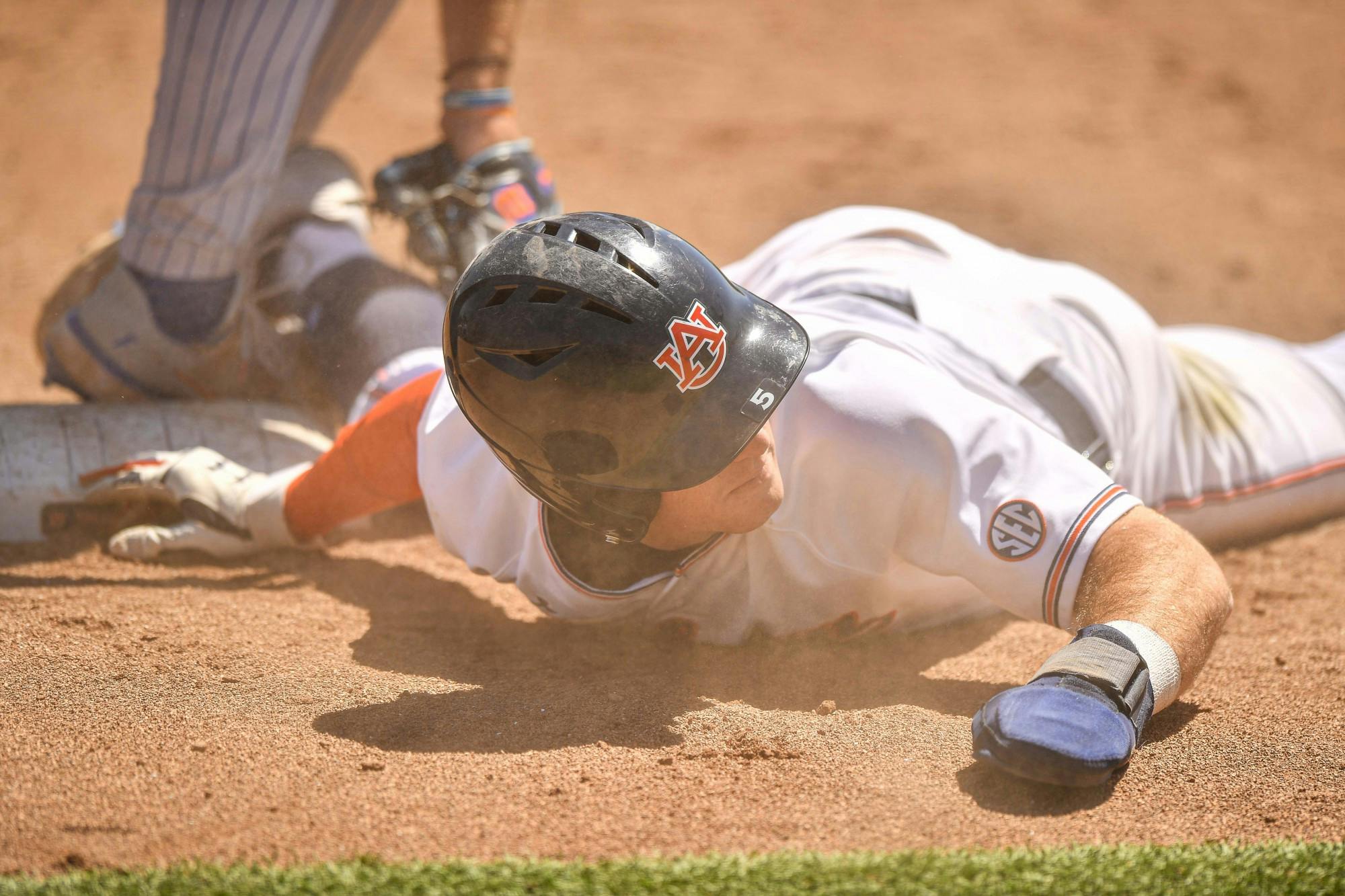 20210425 Kason Howell (5) is safe at third _SAL8808 edited.JPG