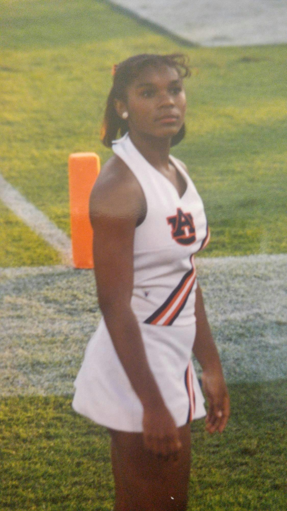 170 Danyelle Hillman cheer