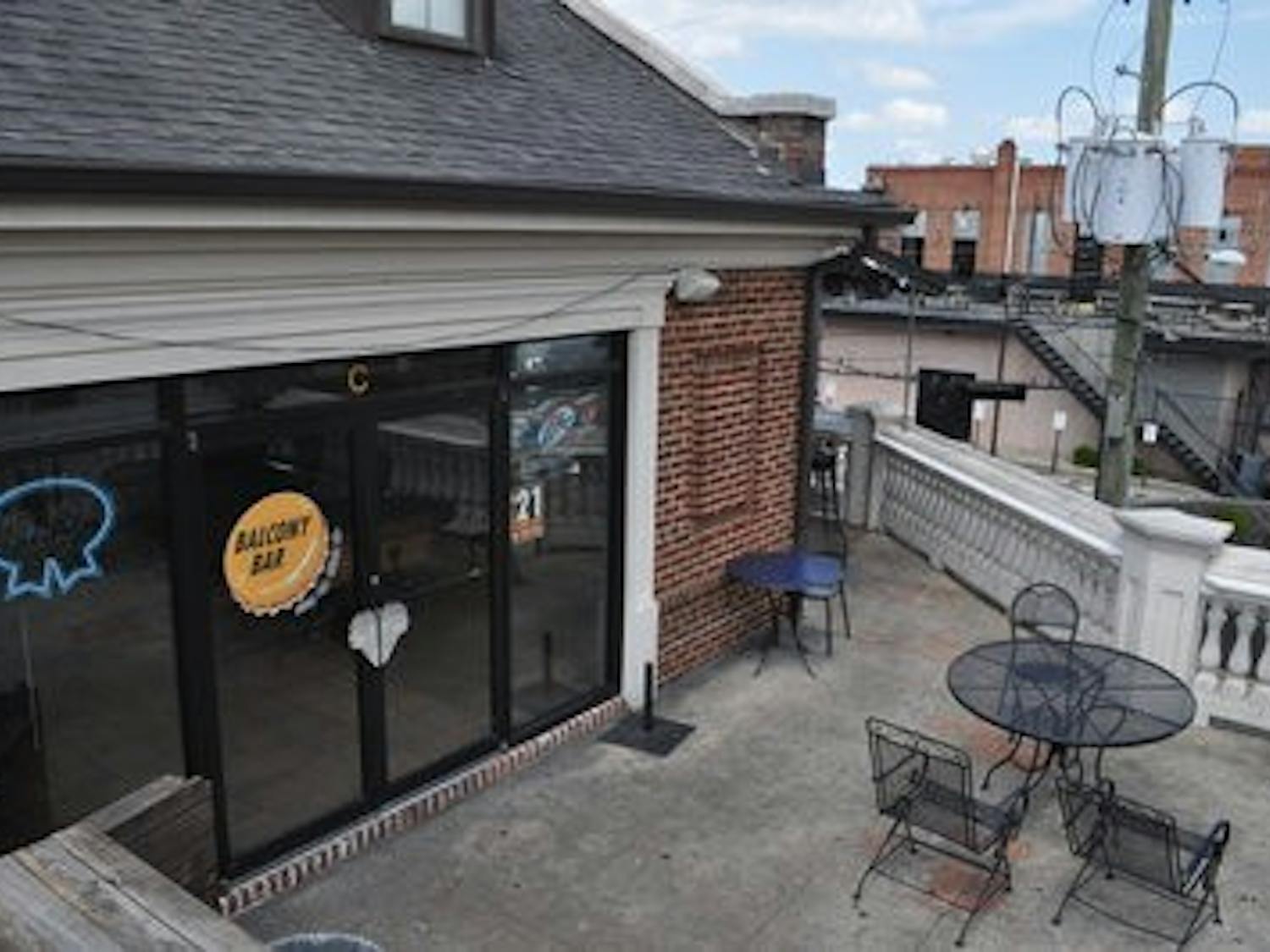 Anna Grafton / ASSISTANT PHOTO EDITOR