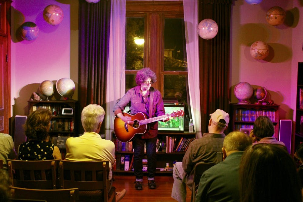 Grammy-nominated songwriter Dan Navarro&nbsp;performs Friday, Sept. 22, 2017,&nbsp;in Opelika, Ala.&nbsp;