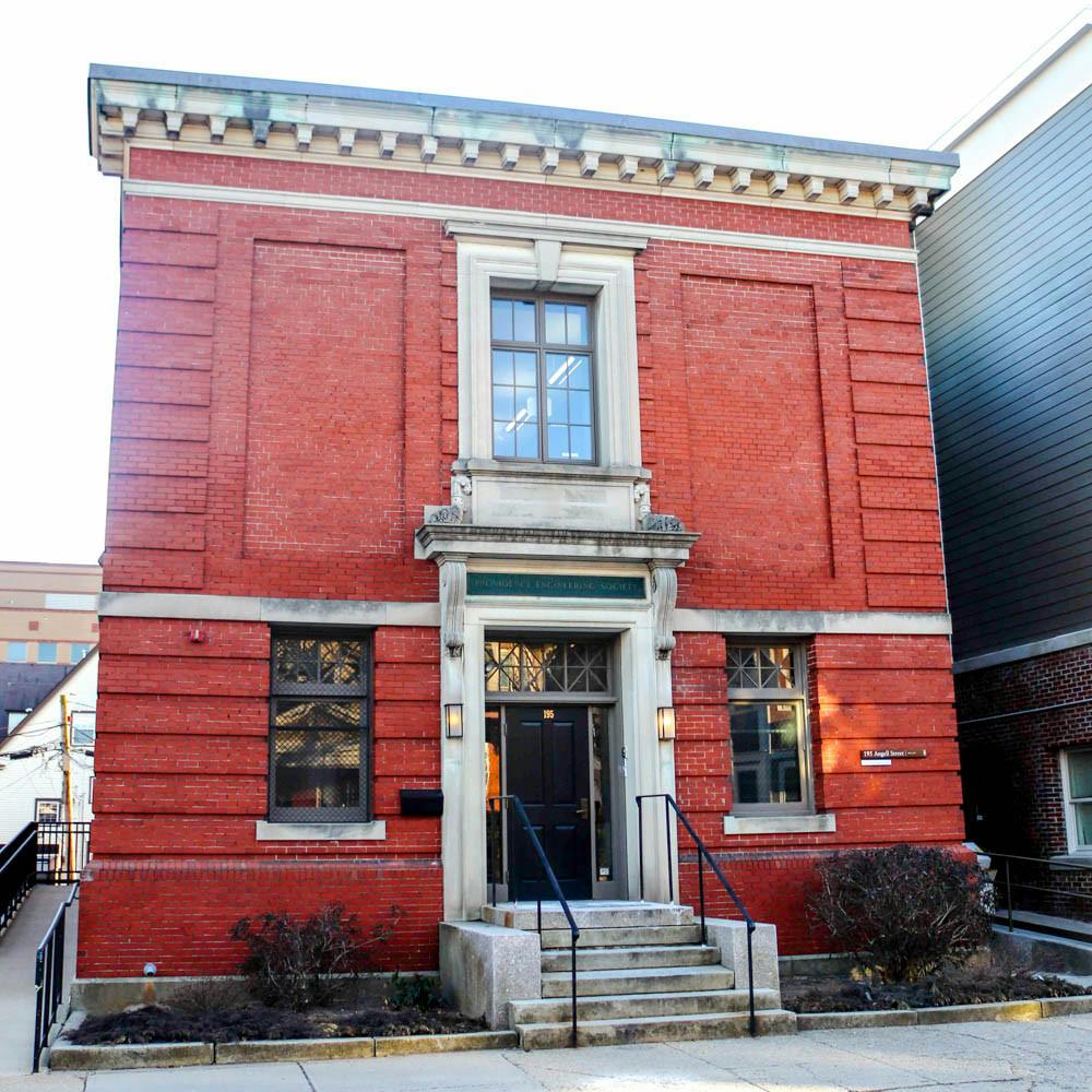 King_Herald-Move_Tiffany-Ding