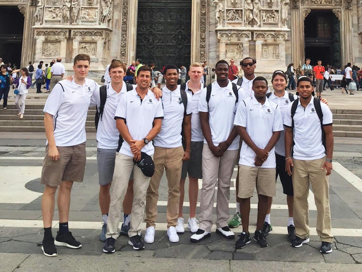 BrownswordRuffin_SummerBasketball_COBrownBears