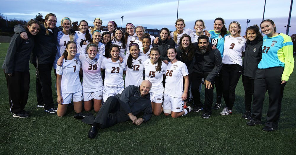 Schapiro_w-soccer_CO-brown-Bears
