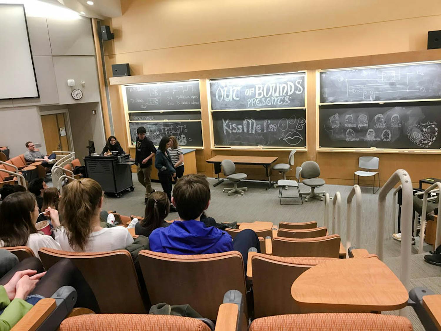 Teng_OOB-Comedy-Show-_CO_Yue-Yue-Teng_