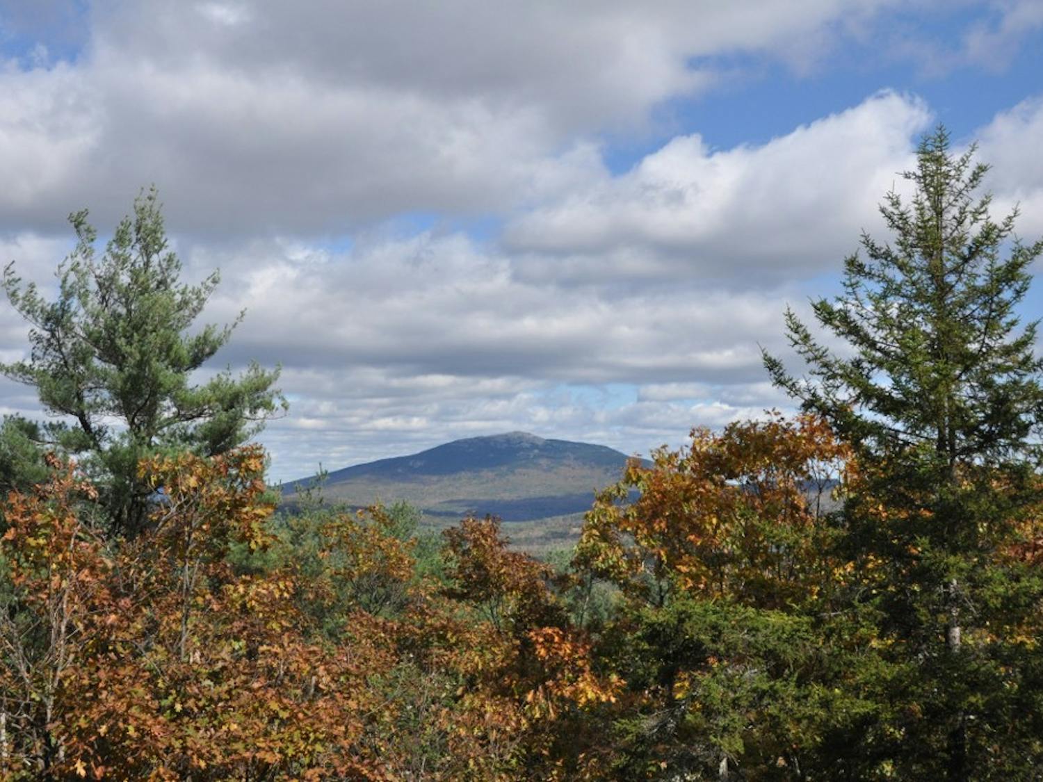 MountMonadnock_FromLittleMonadnock.jpeg