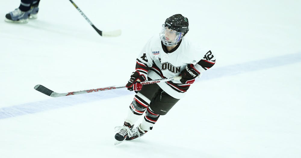 Shumate_W-Ice-Hockey_CO-Brown-Bears