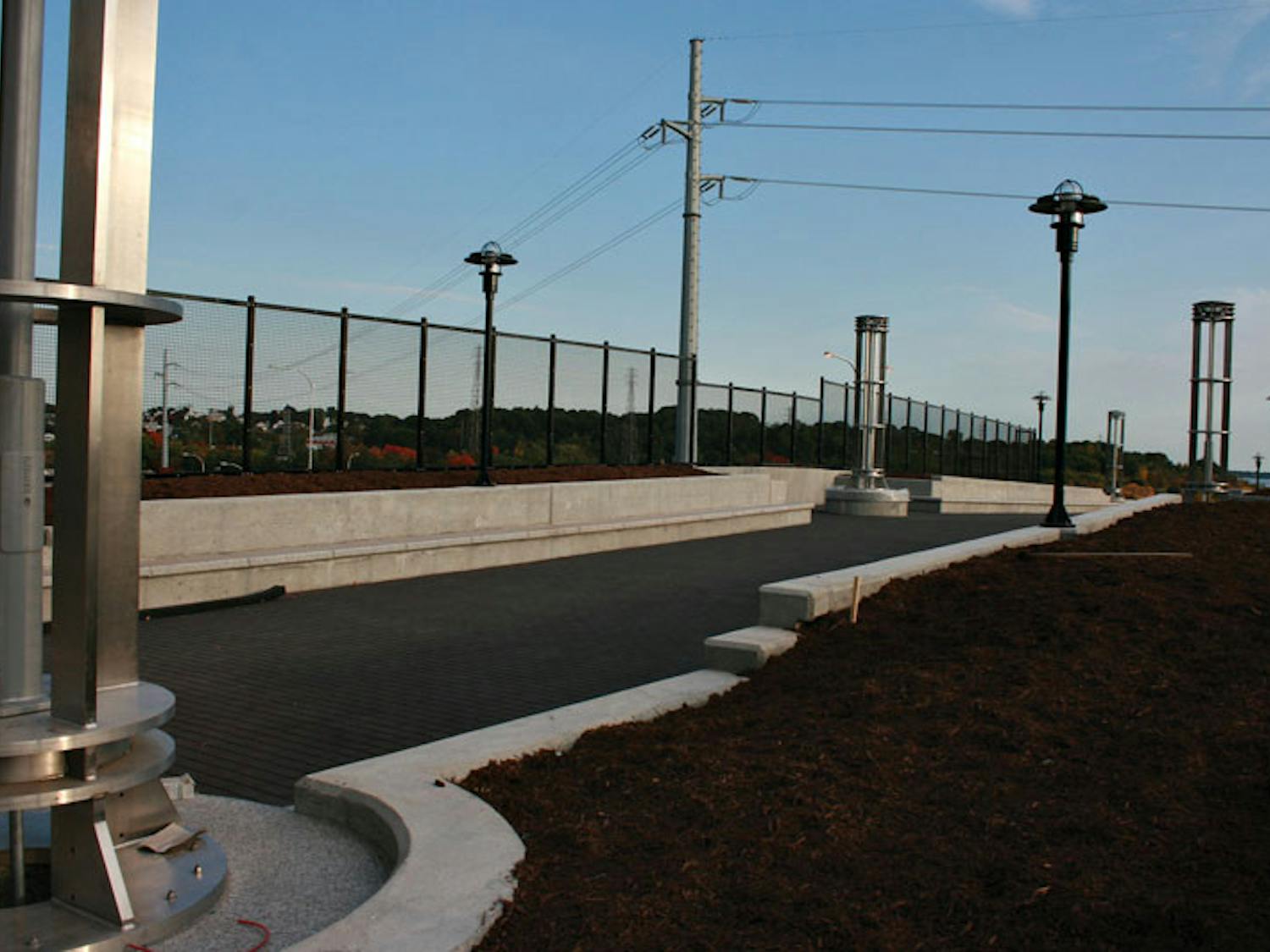 Ark_PowerLines_filephoto