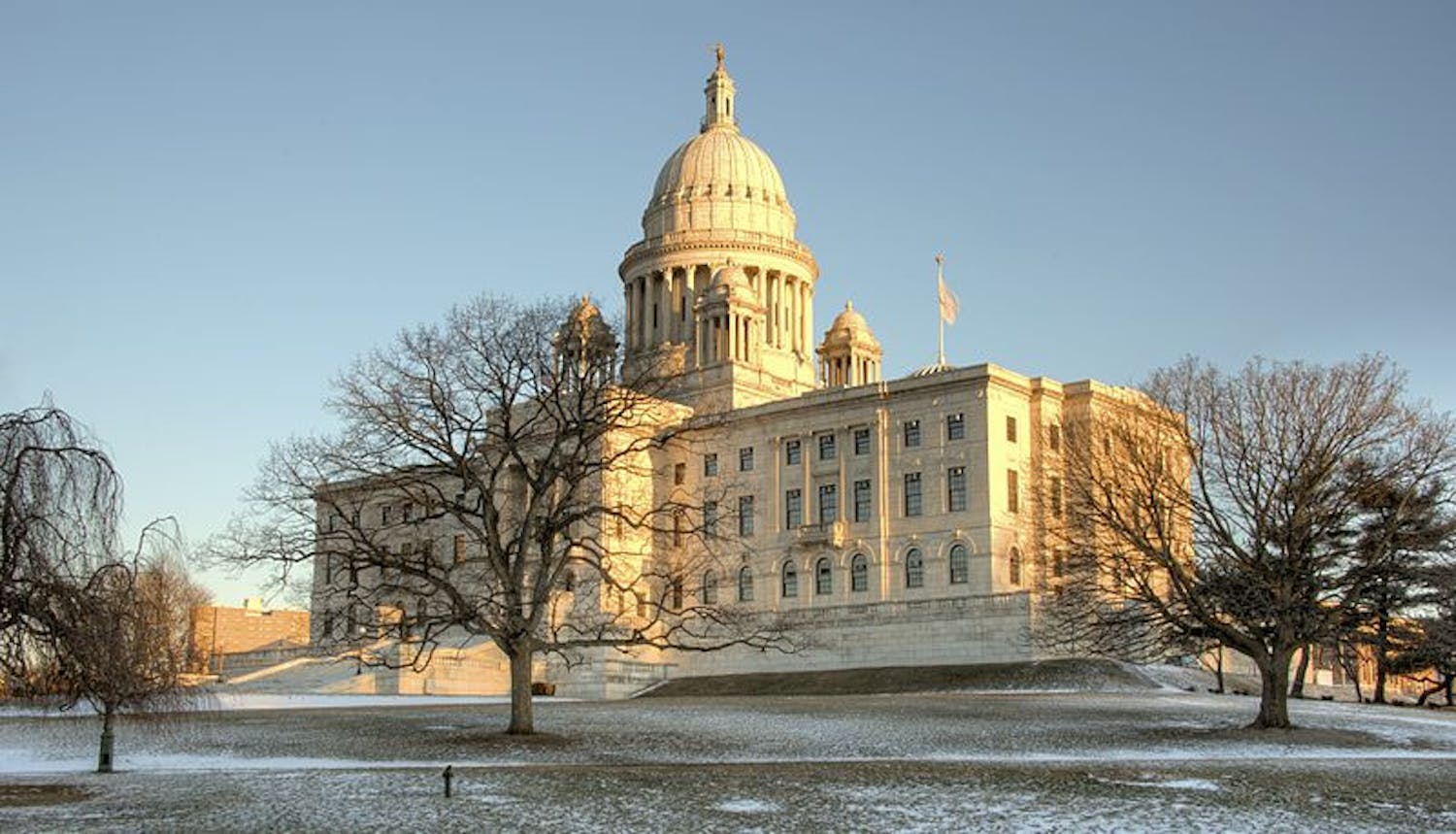 A_view_of_the_Rhode_Island_State_House-1