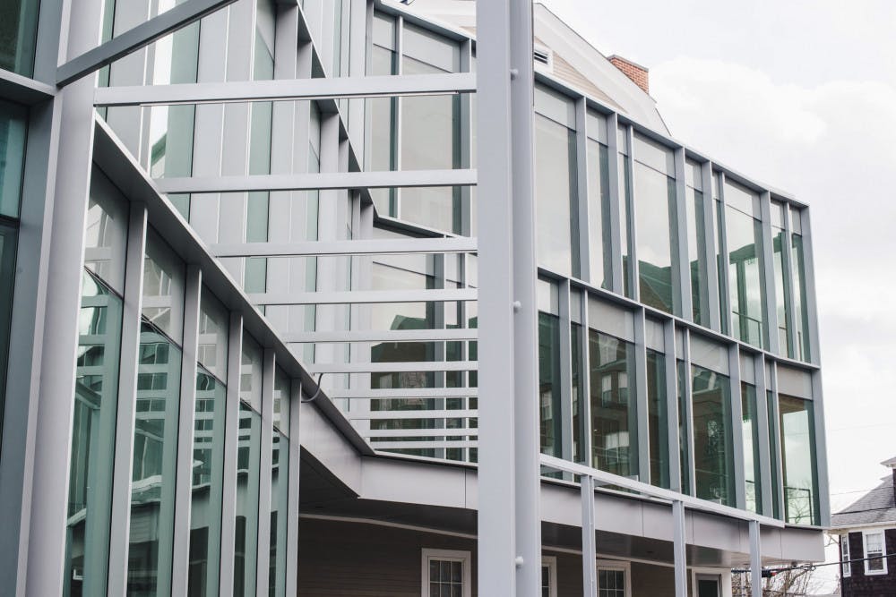 Li_Watson20YearsofWarColor_HuayuOuyang