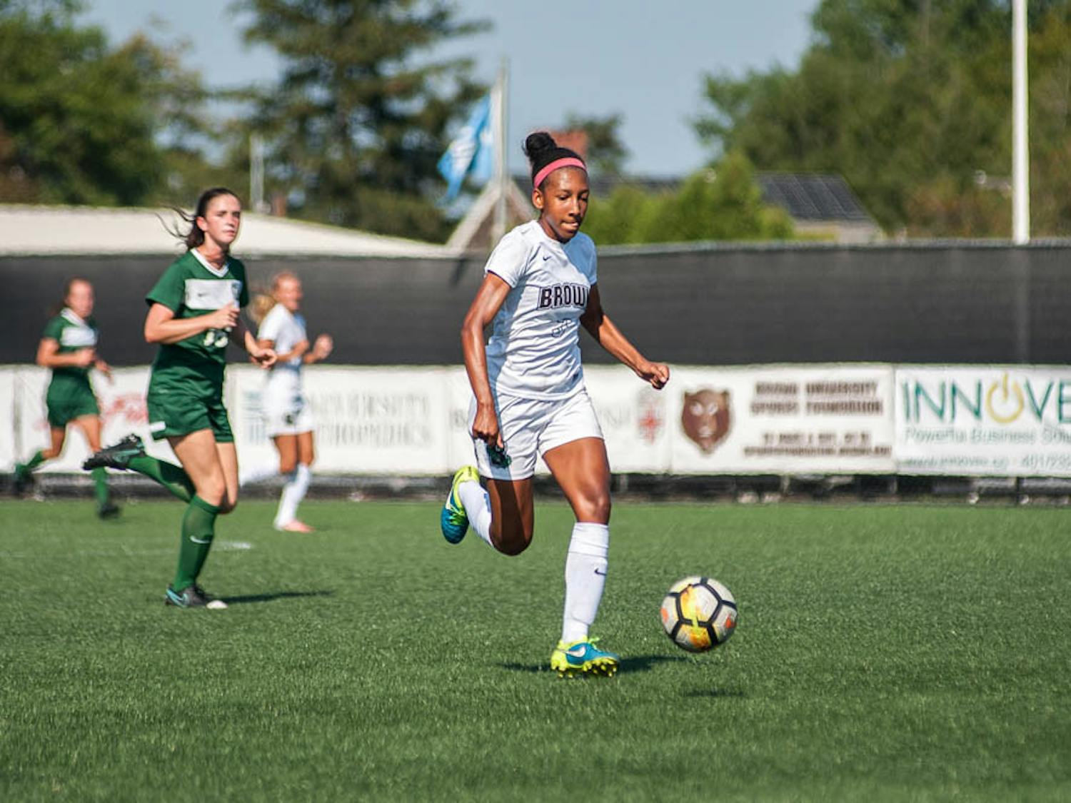 Russell_WSoccer_EliWhite-2-1