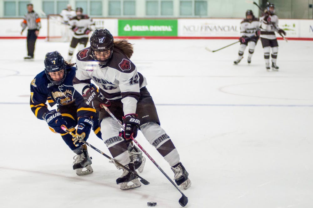 Wey_WomensHockey_EliWhite-1