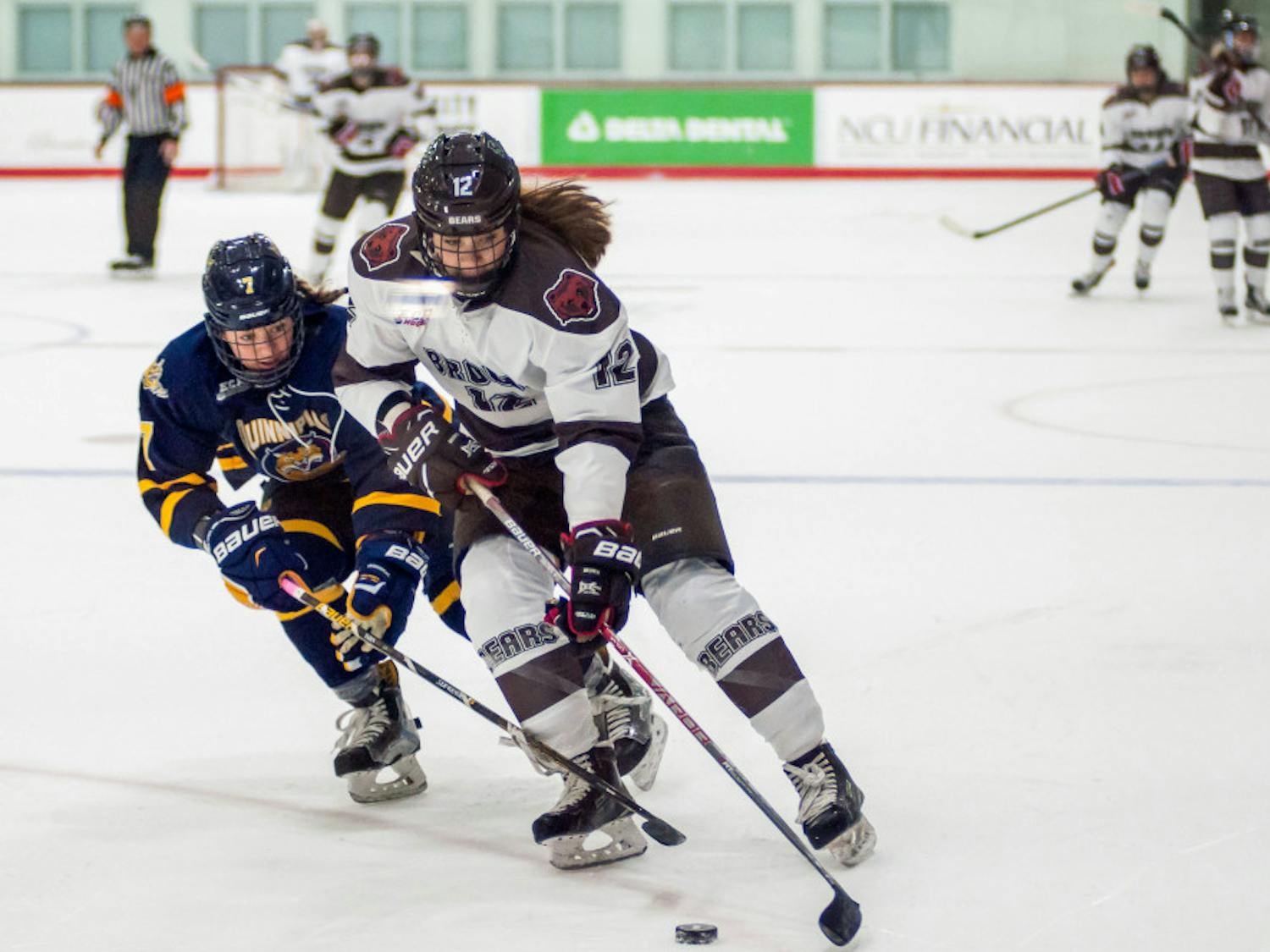 Wey_WomensHockey_EliWhite-1