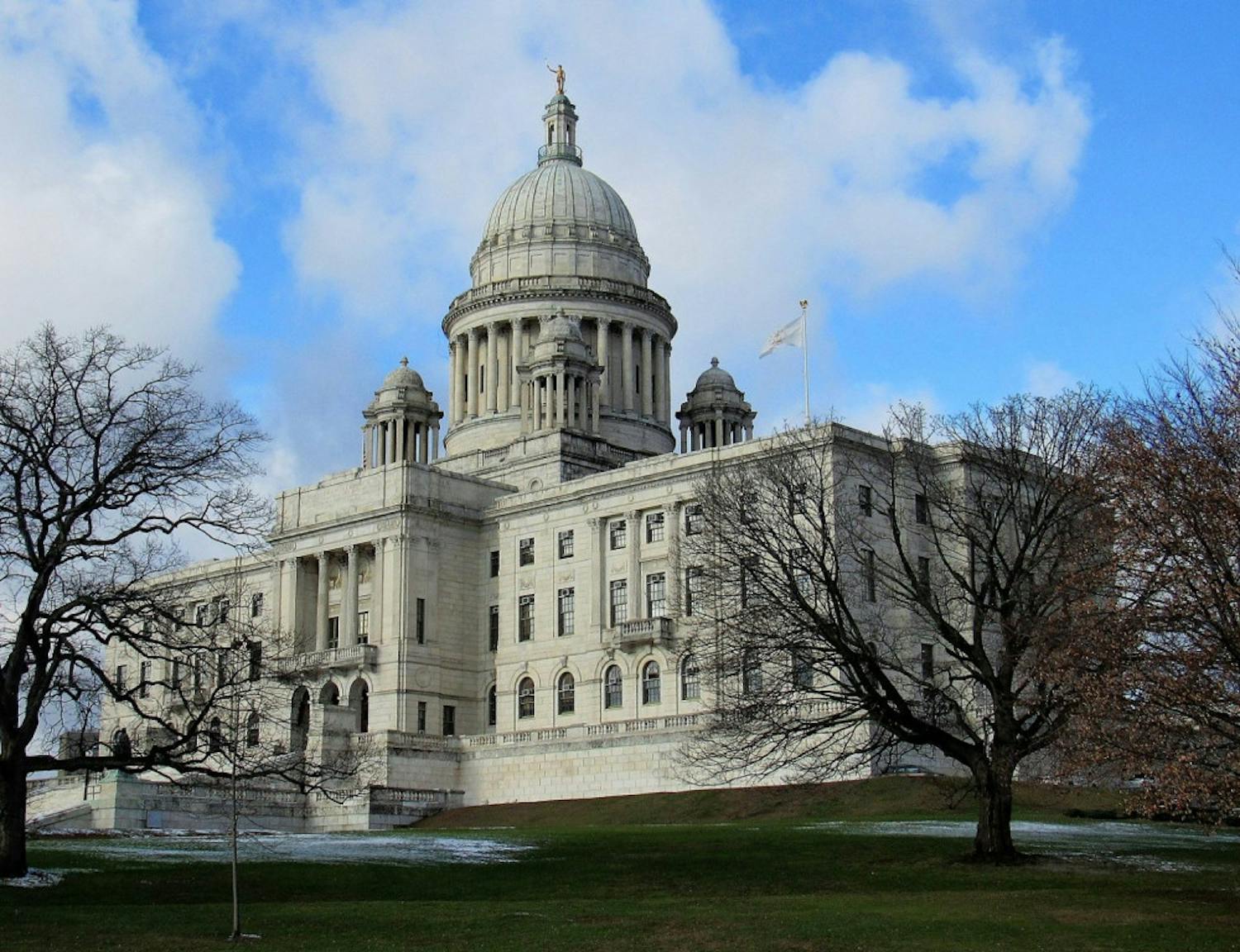 RI-State-House-Courtesy-of-Wikimedia-Commons-1536x1179-1