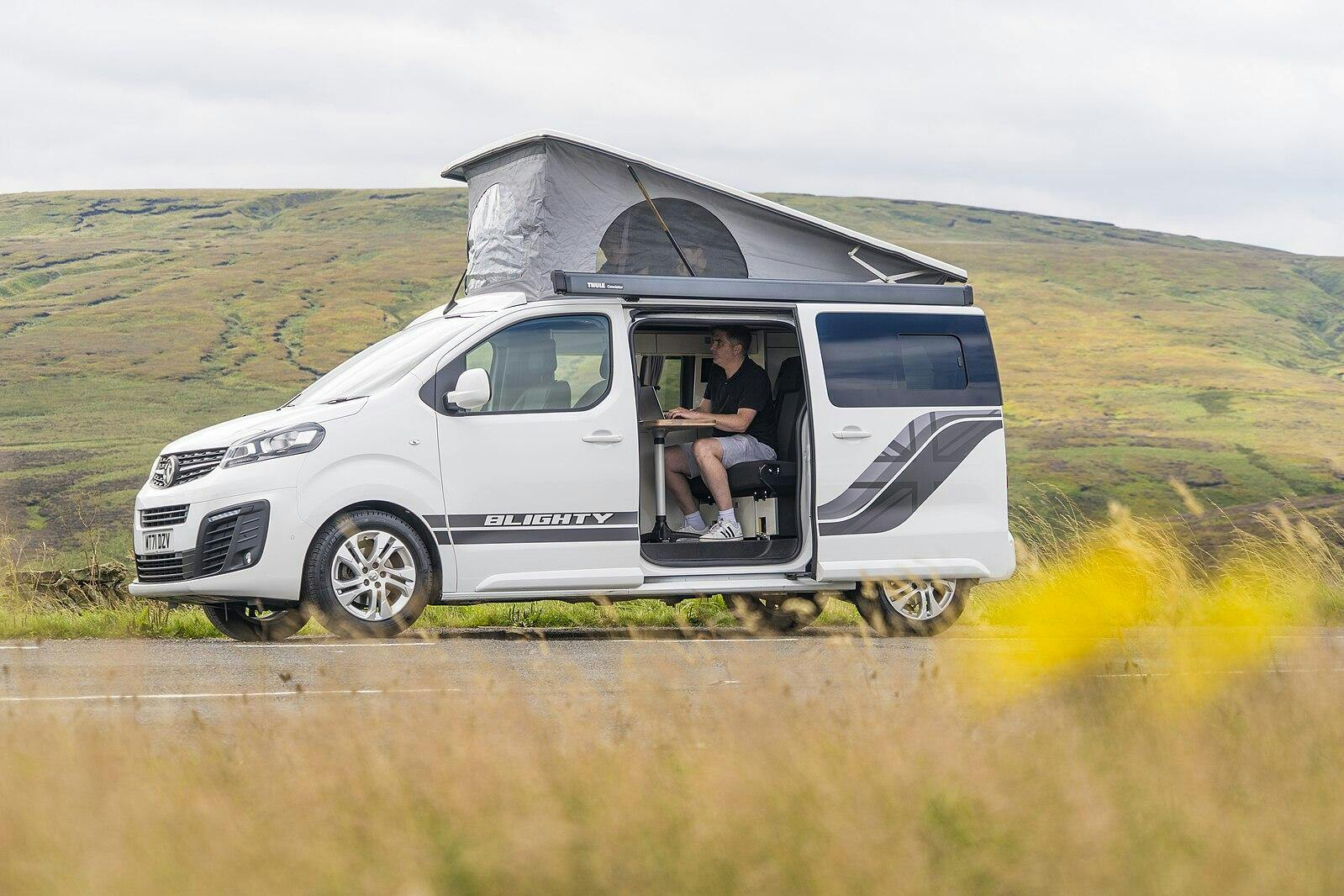 How are Portable Power Stations Helping Digital Nomads Stay Connected? 