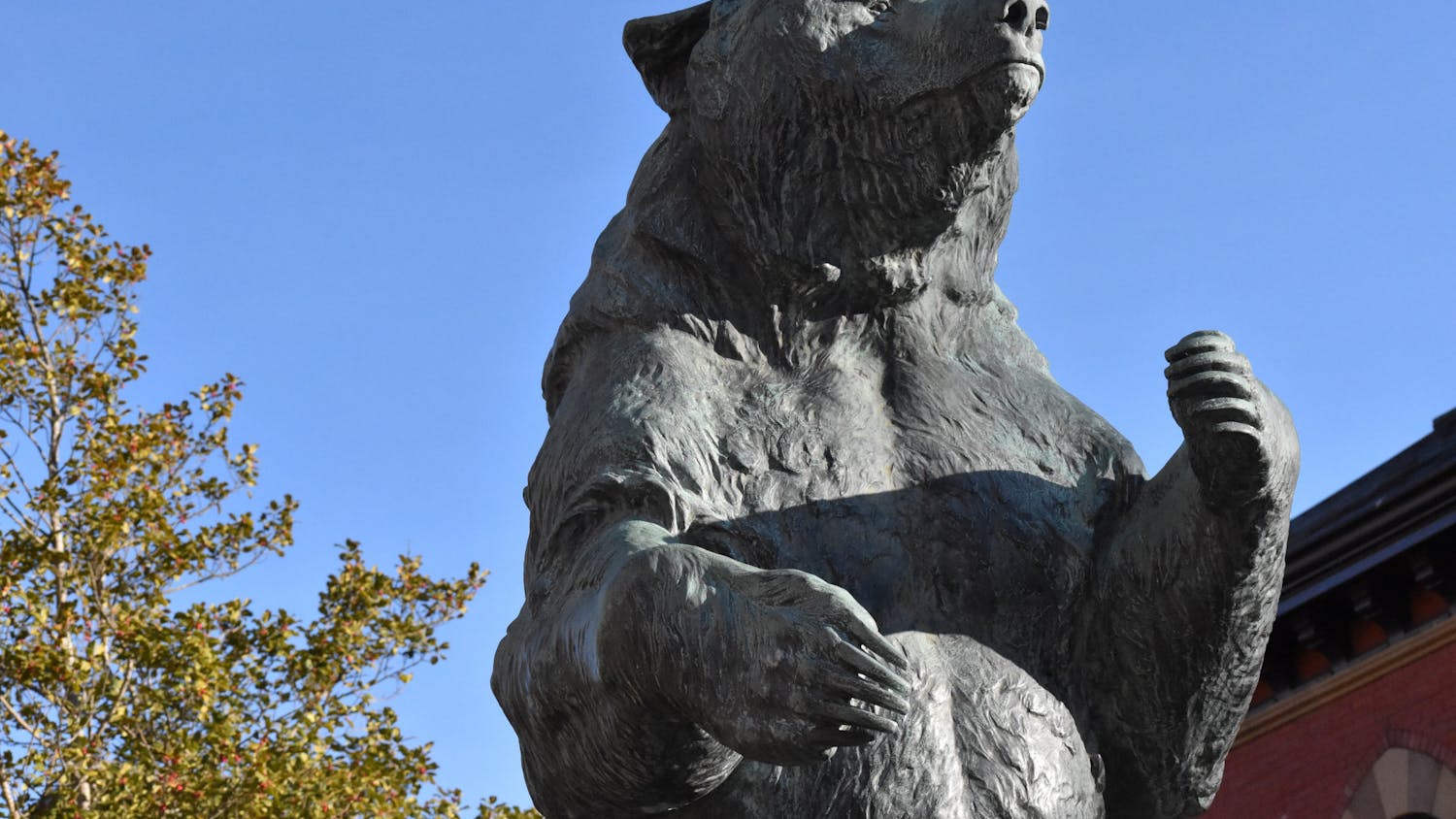 Bear-Statue3_Jack-Walker.JPG