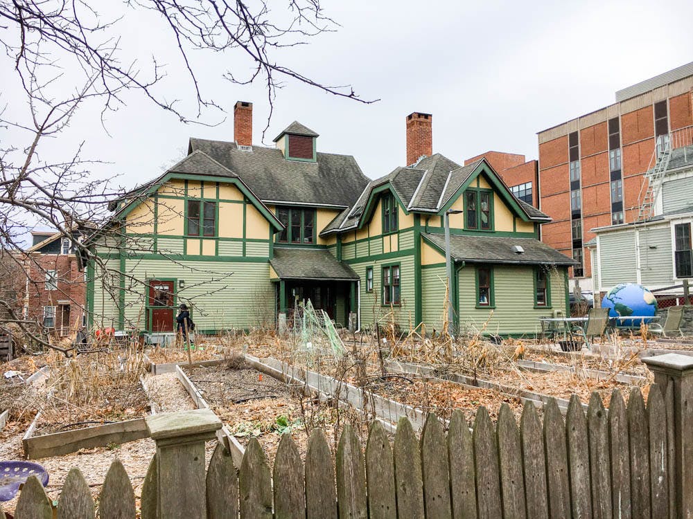 Choi_HistoricBuildings_Gus-Reed