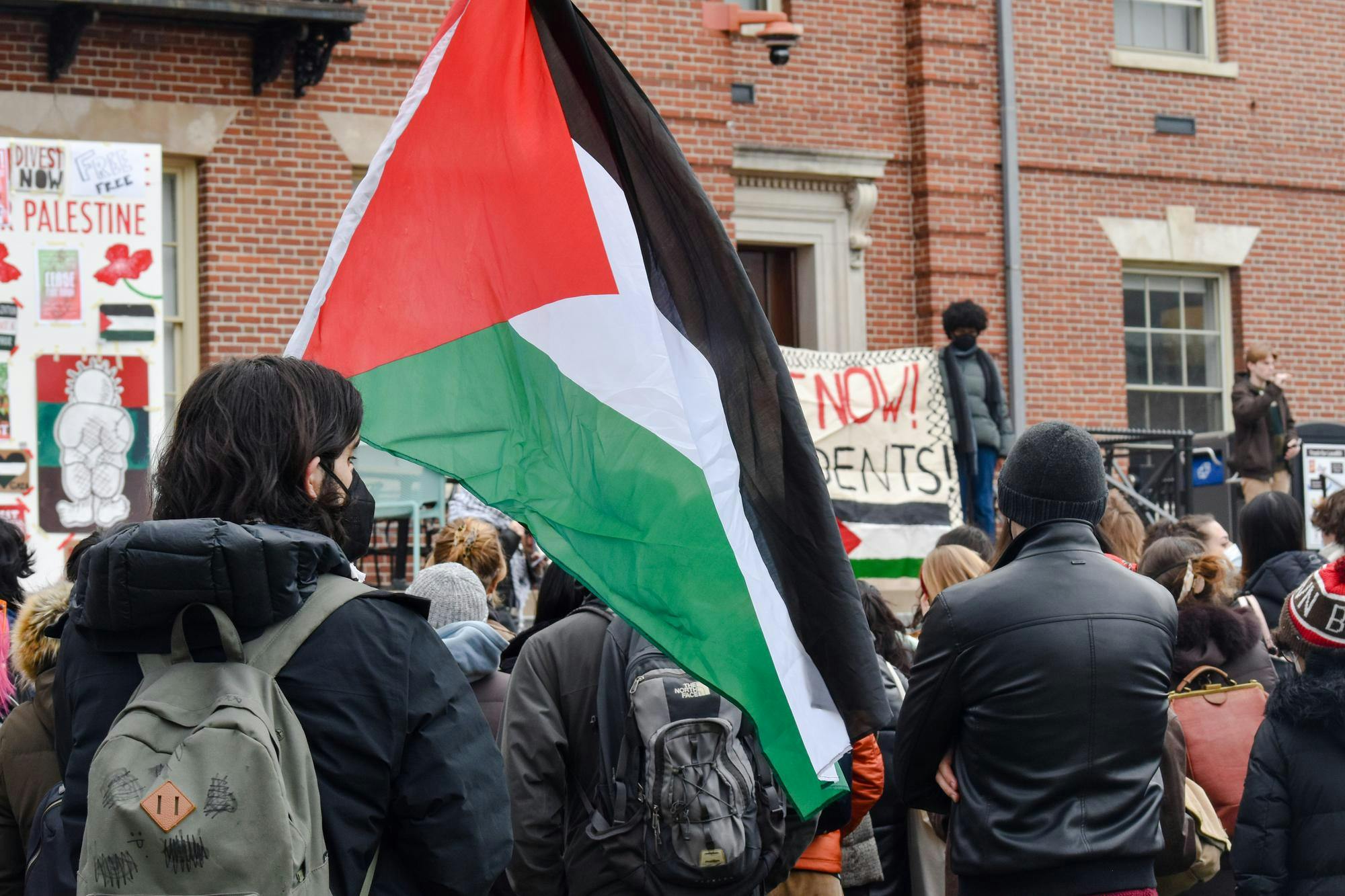 ChambersDahlkap_HungerStrike_CO_Dana_Richie