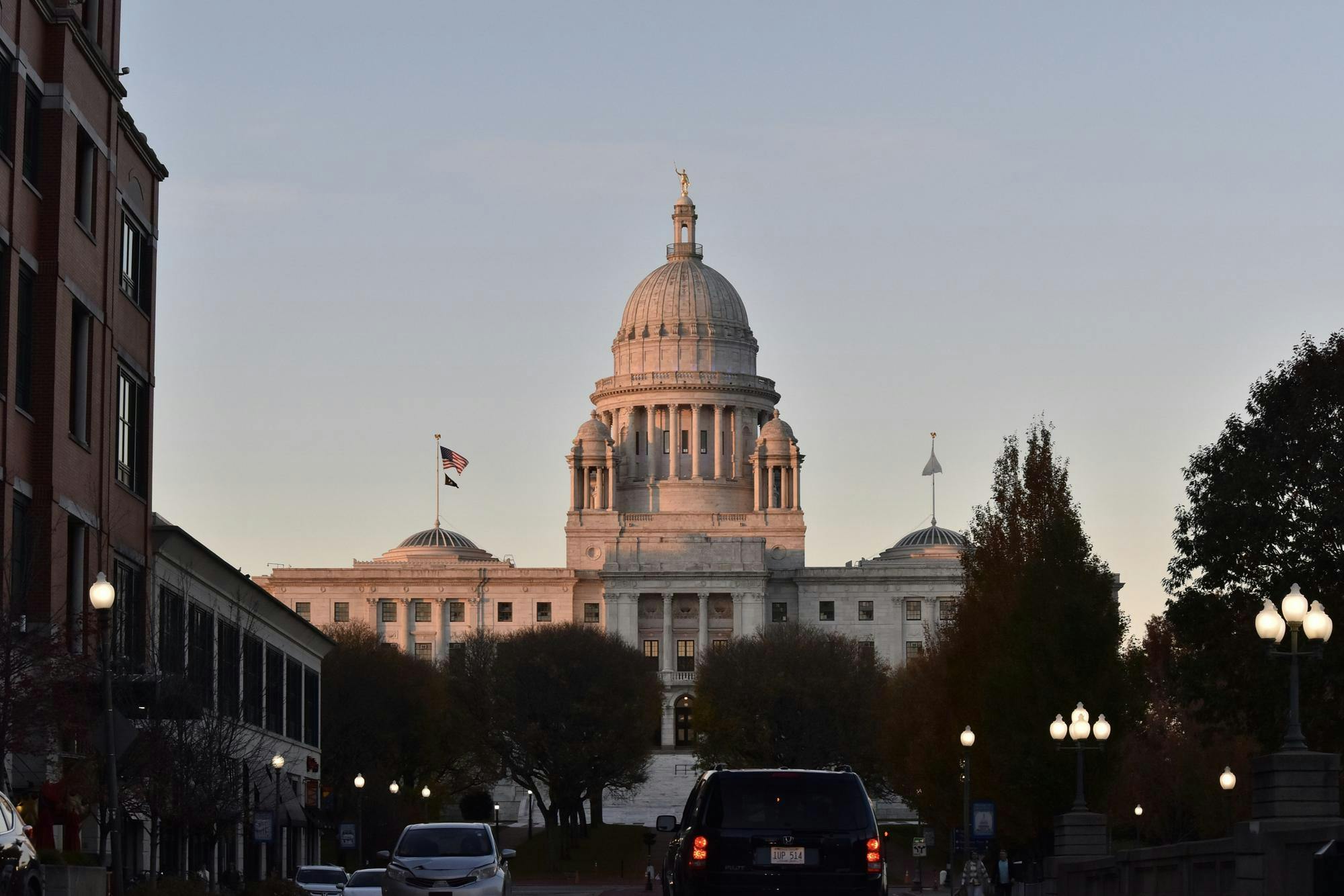Sunset photo of the Rhode Island statehouse. 
