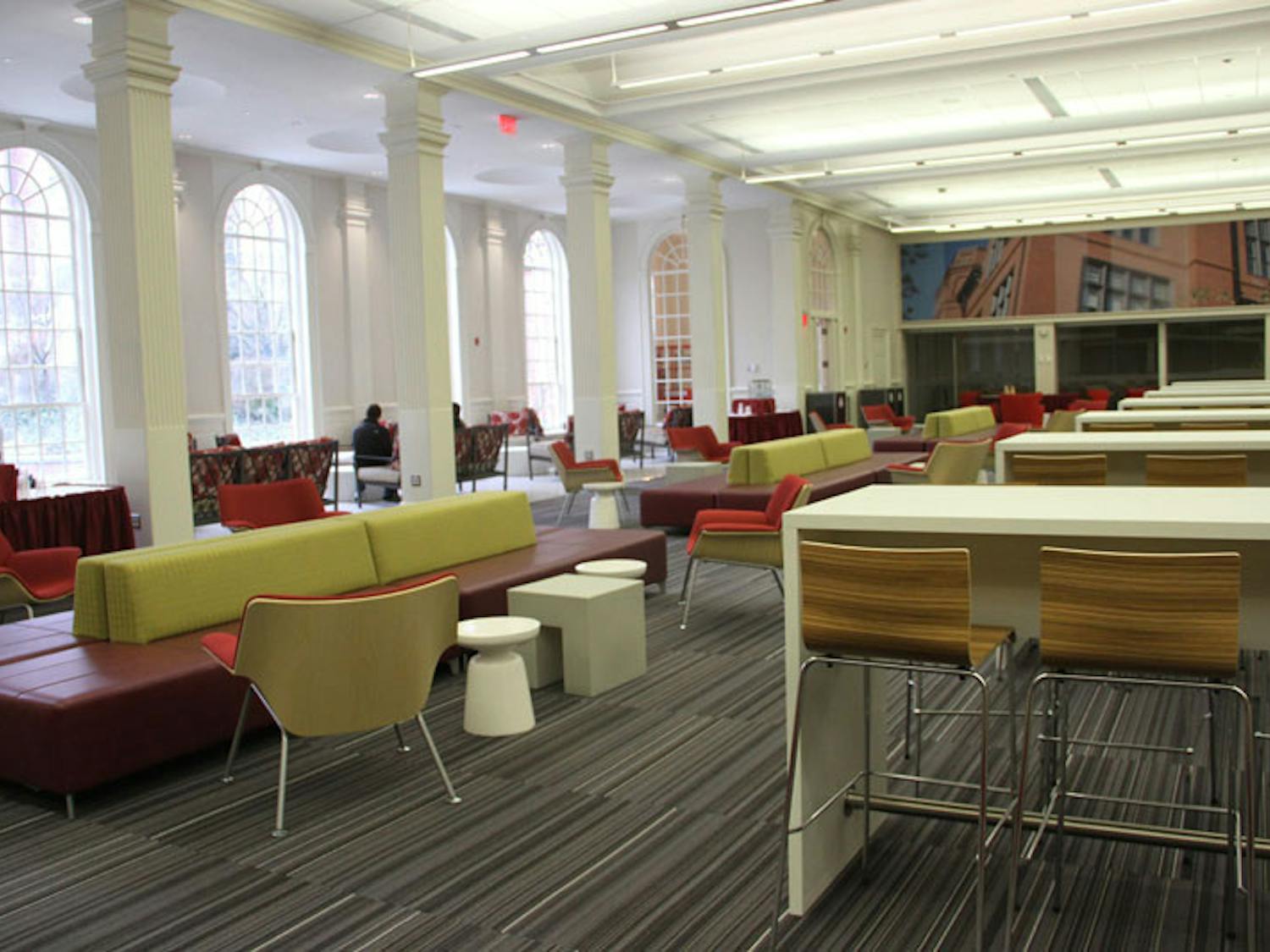 holley_andrewsdining3_emily