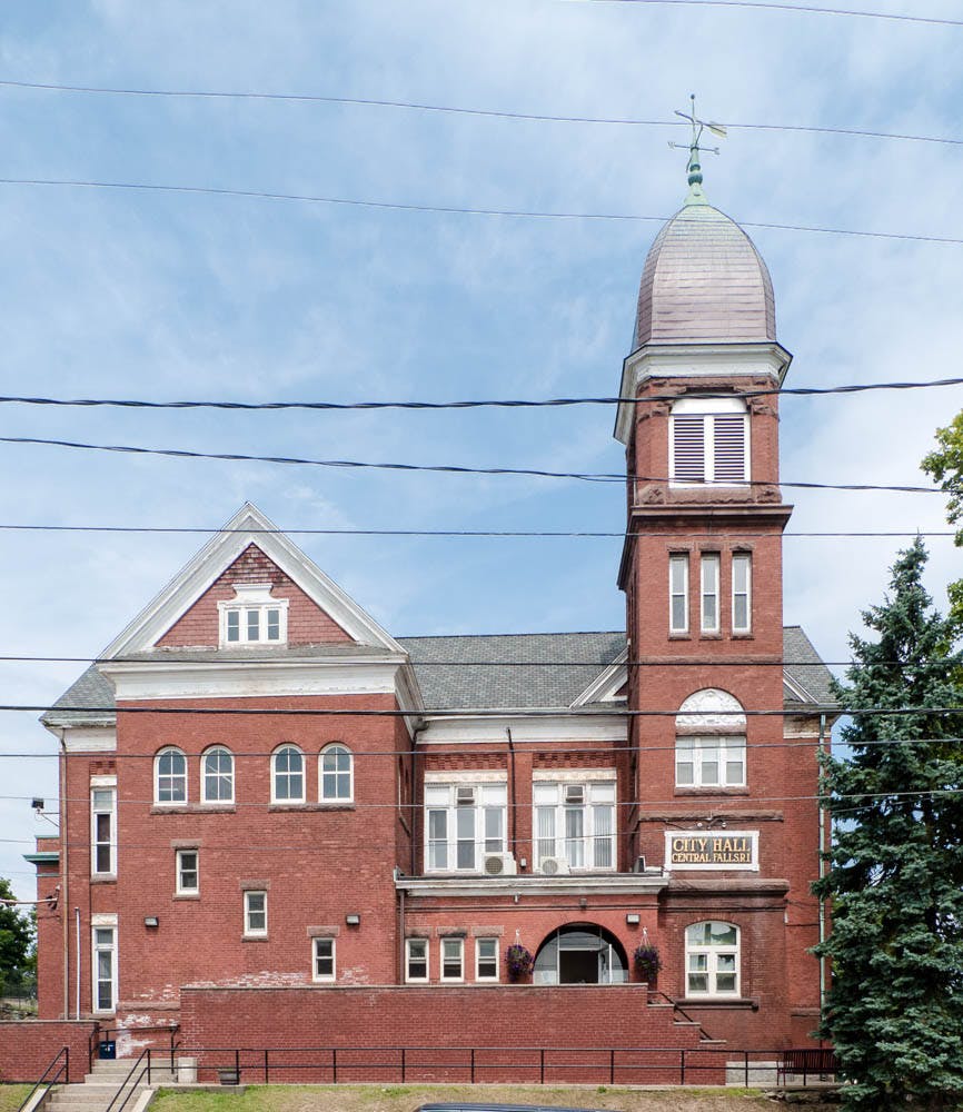 Rosenfeld_Central-Falls_CO_Wikimedia-Commons_Kenneth-C.-Zirkel