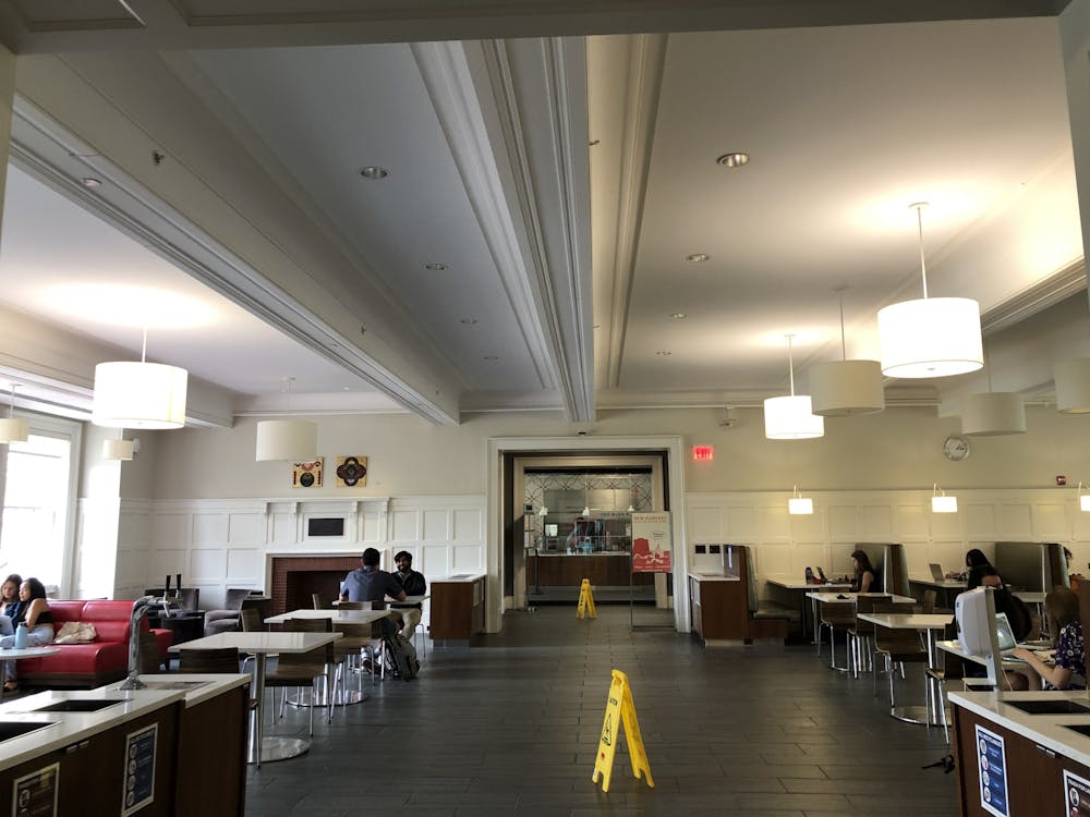 The cafe’s pivot away from flex points prompts concerns of inequality on campus due to the fact that Bear Bucks come from students’ personal funds.
