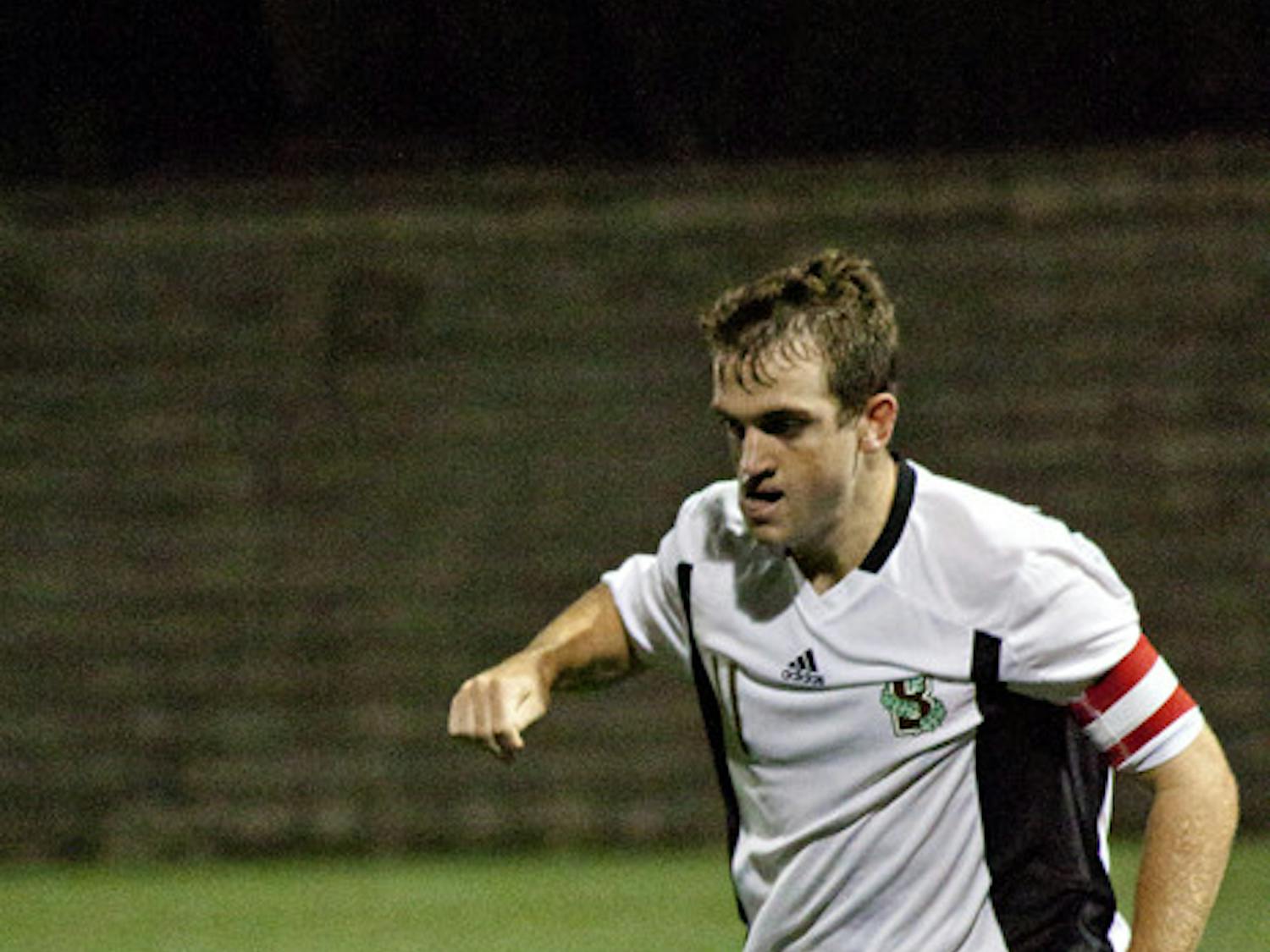 wickham_msoccer_JesseSchwimmer