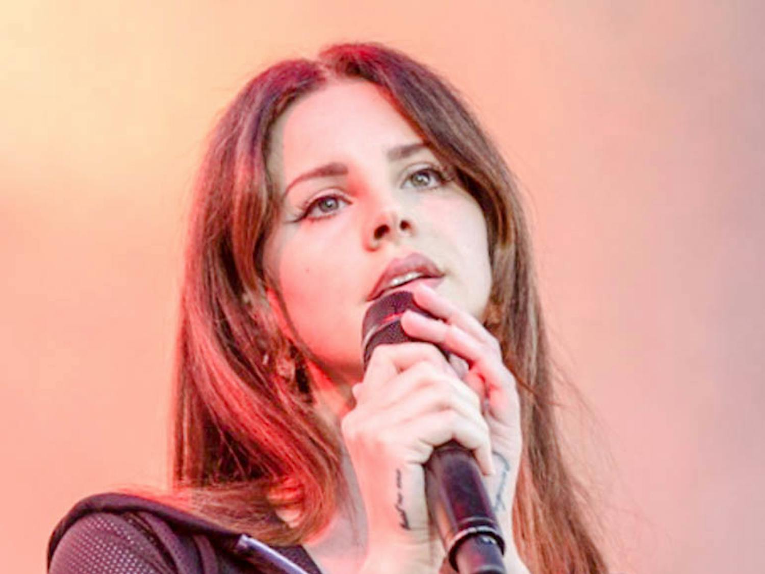 Lana-Del-Rey-Review_Harmony-Gerber