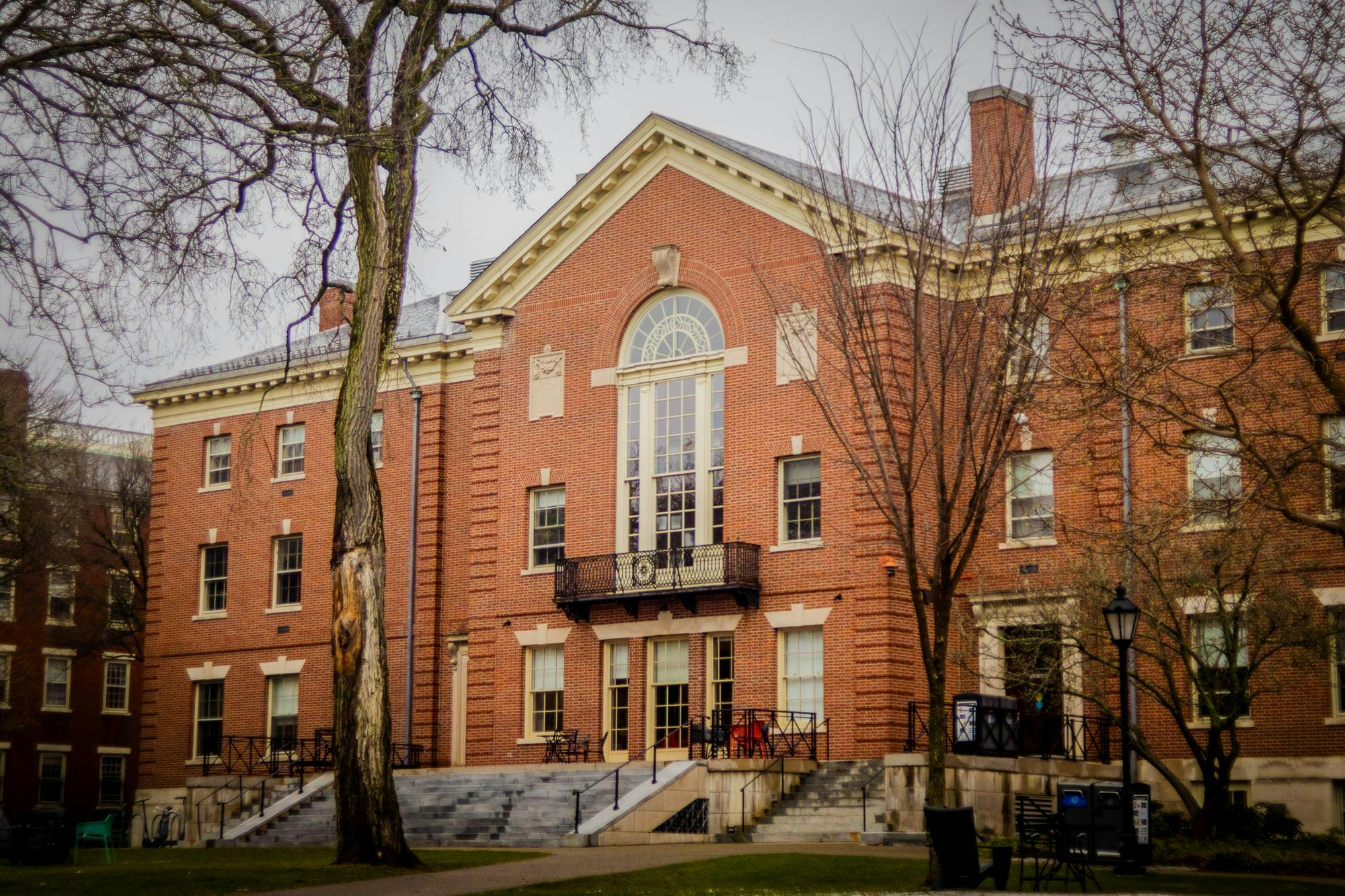 Photo of the Stephen Robert '62 Campus Center.
