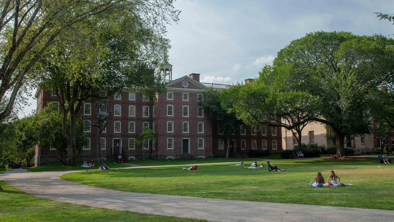 Photo of University Hall.