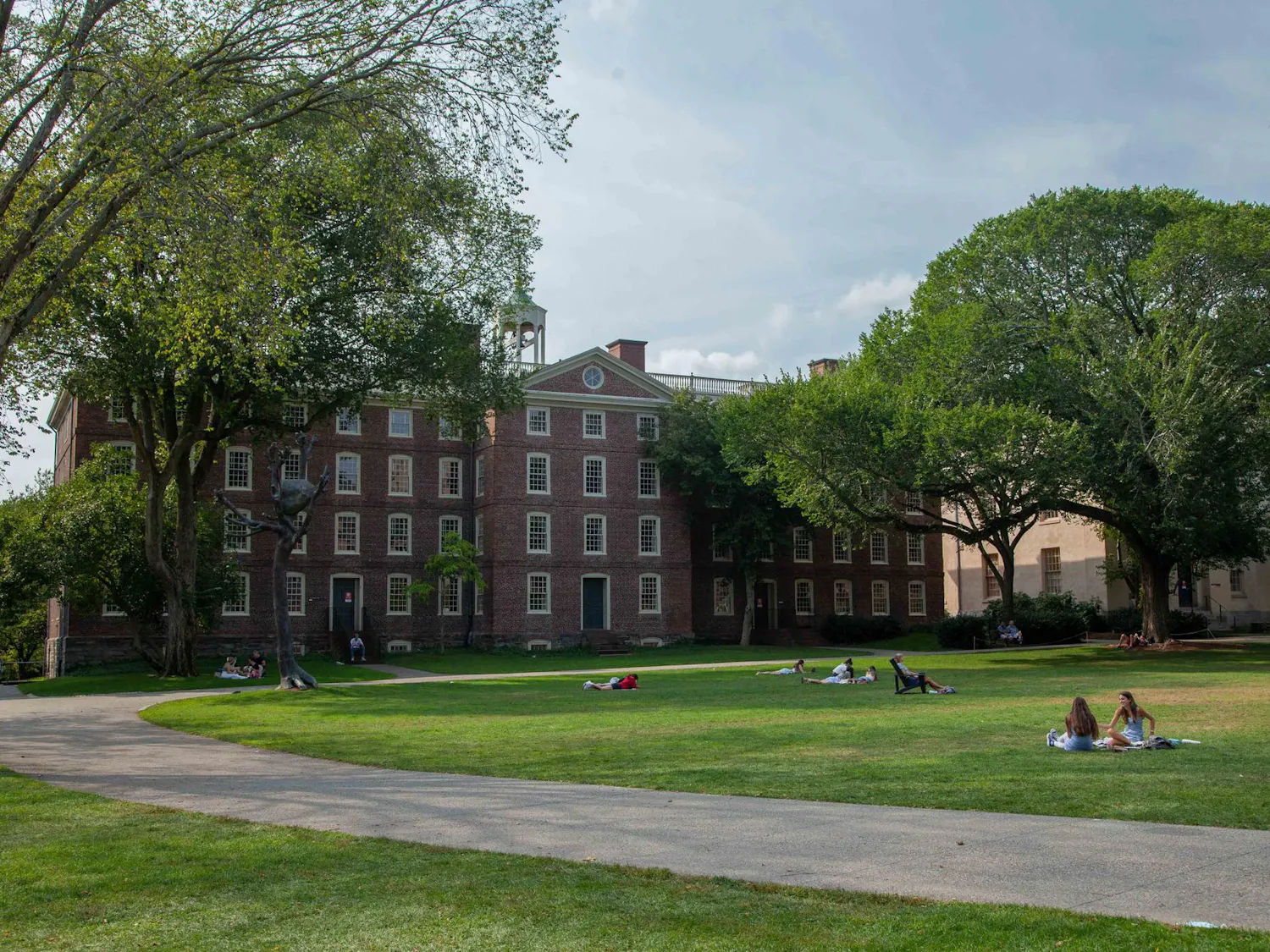 Photo of University Hall.