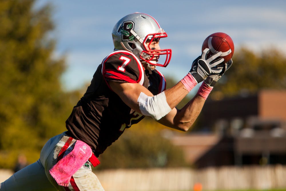 Miller_Football_Alex-Wainger