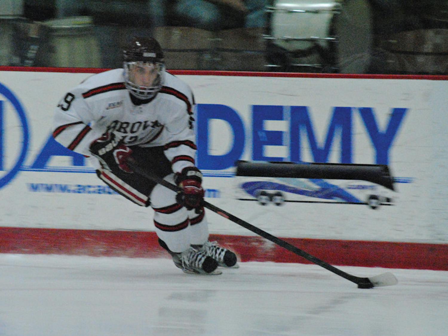 oconnell_micehockey_KatieLiebowitz