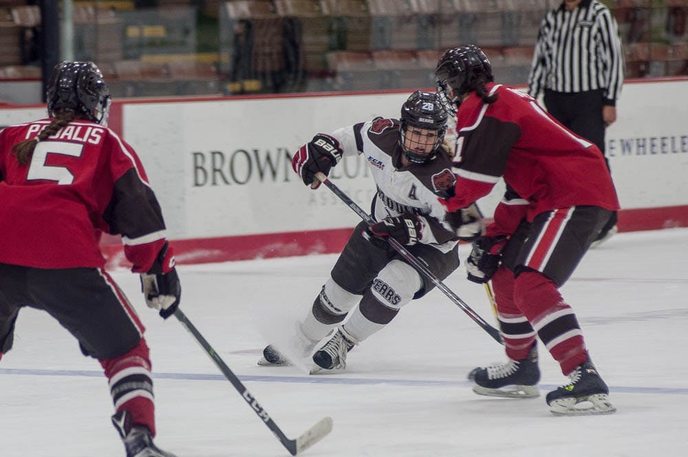 Russell_WIceHockey_Eli-White